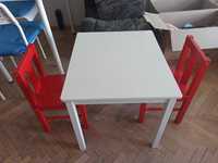 Детска маса с две столчета