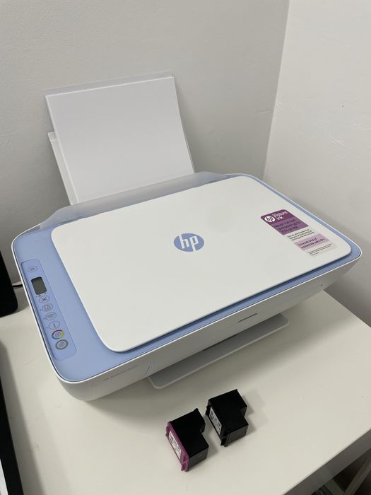 HP 2800 принтер цветен