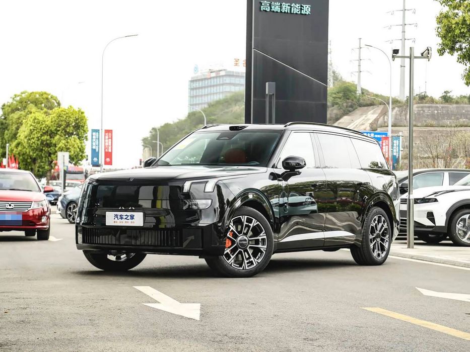 Lynk&Co 900 / 2.0T Ultra версия в наличии