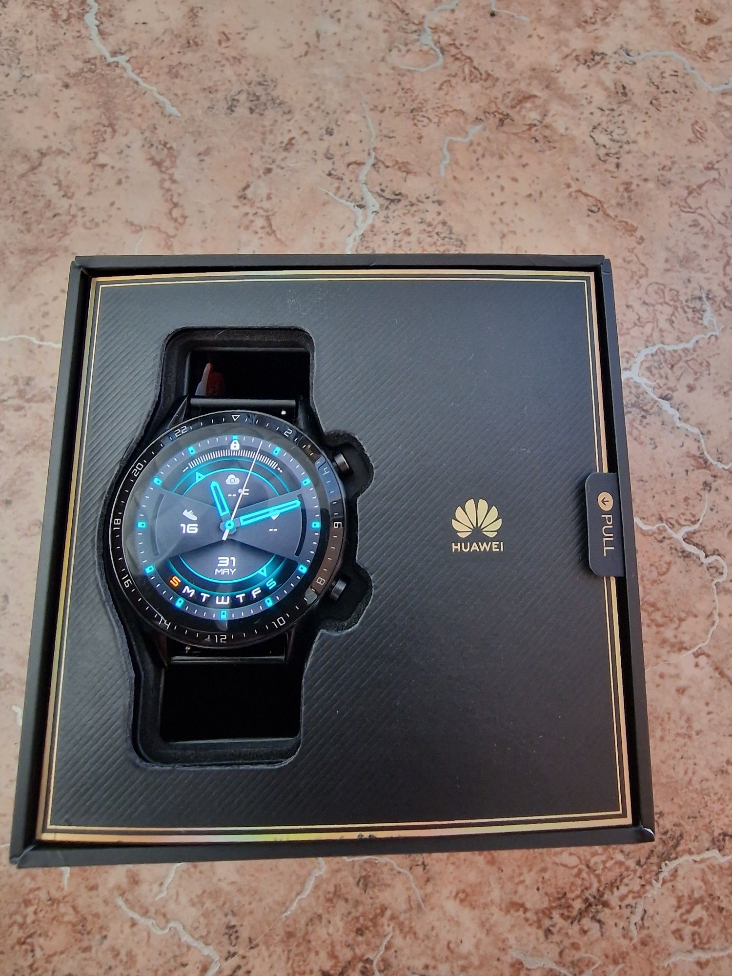 Продам смарт часы WATCH GT2