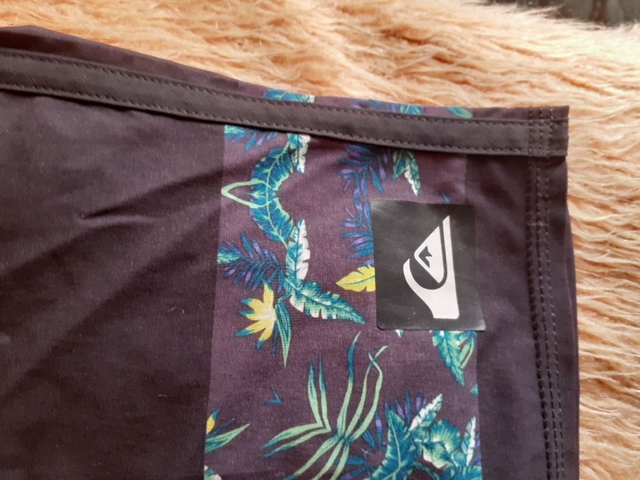 QUIKSILVER къси плажни гащтета
