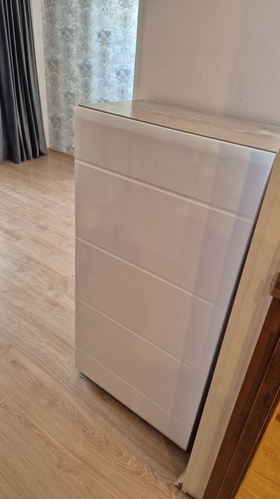 Продам шкаф 2 штуки