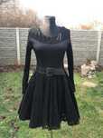 Rochie neagra din dantela si imitatie piele, cu maneca lunga