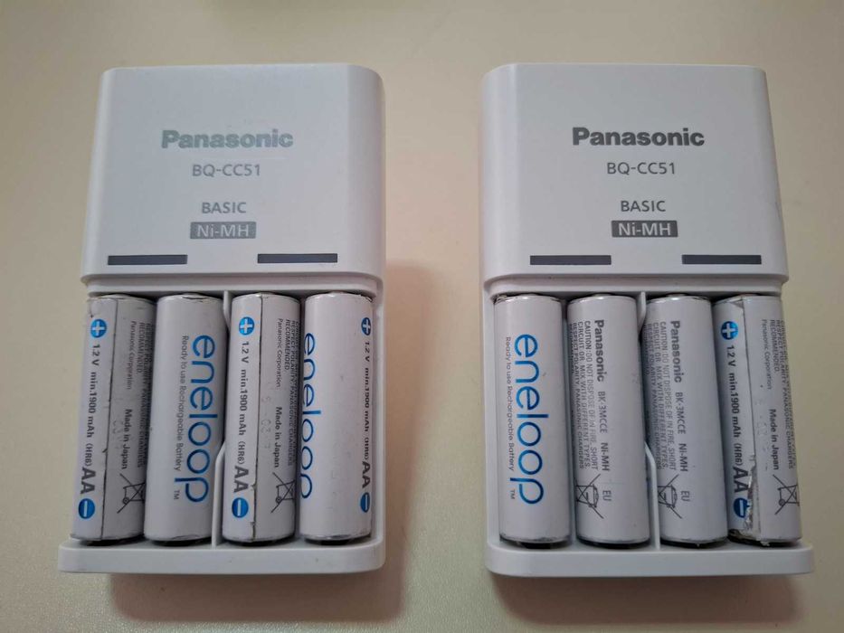 Светкавица Canon Speedlite 430 EX II EOS + 2 зарядни + 2 чифта батерии