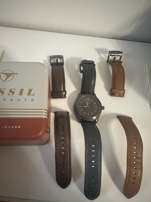 Ceas Fossil ca nou cu 3 curele de piele