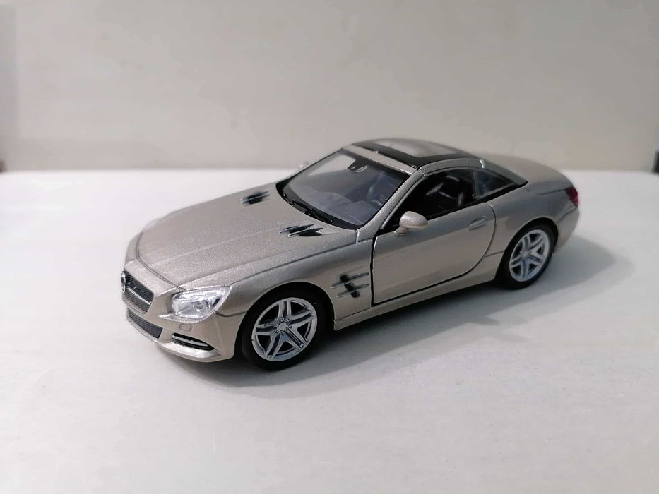 Мерцедес СЛ 500 '12 в мащав 1:34