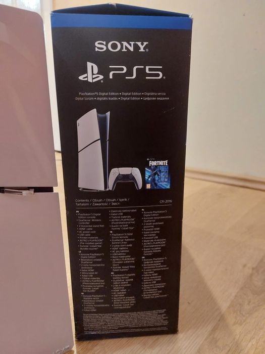 PlayStation 5 Slim Digital 1TB, D-chassis, FORTNITE Cobalt Star Bundle