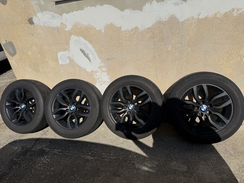 Jante Bmw X1 X3 X4 negre cu cauc 225/60/R17 Dunlop 7,5x17is32 set 4buc