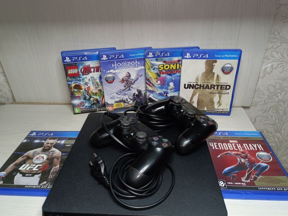 PlayStation 4 slim 512gb