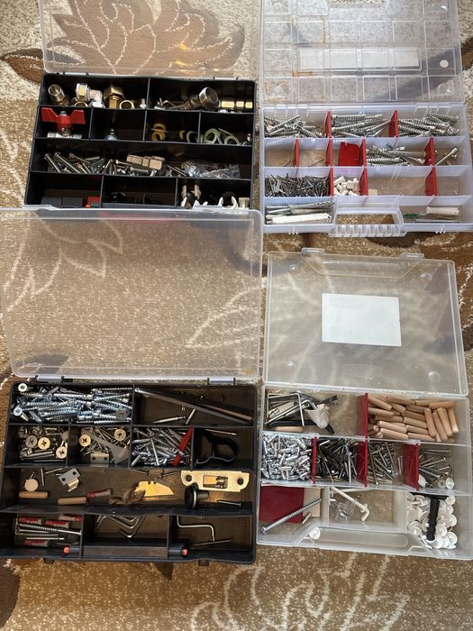 Set 4 cutii depozitare cu accesorii