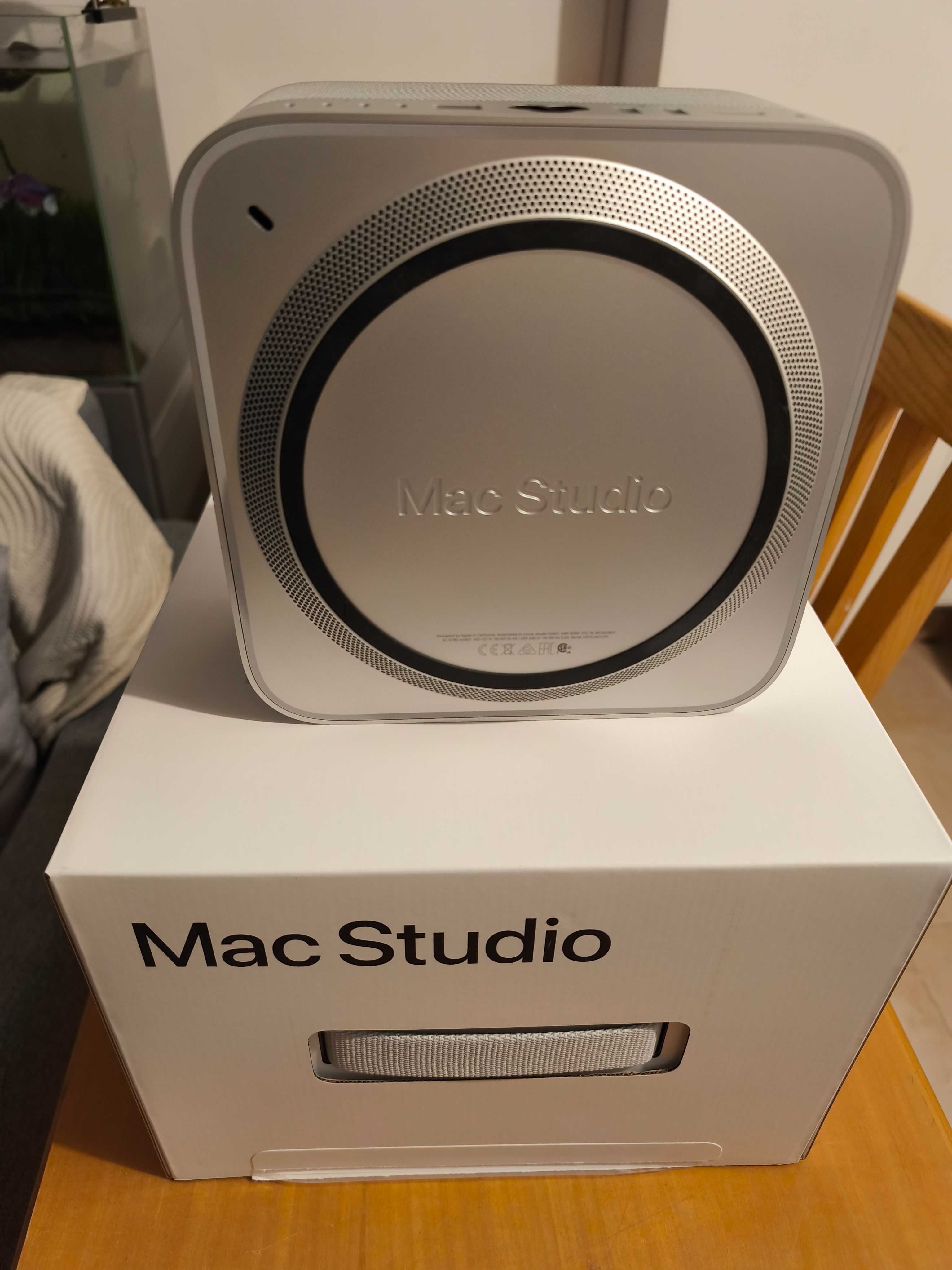 Apple Mac Studio (M2 Max,500GB,32GB,30 nuclee GPU)