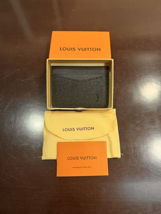LV кардхолдър cardholder ексклузивна оферта
