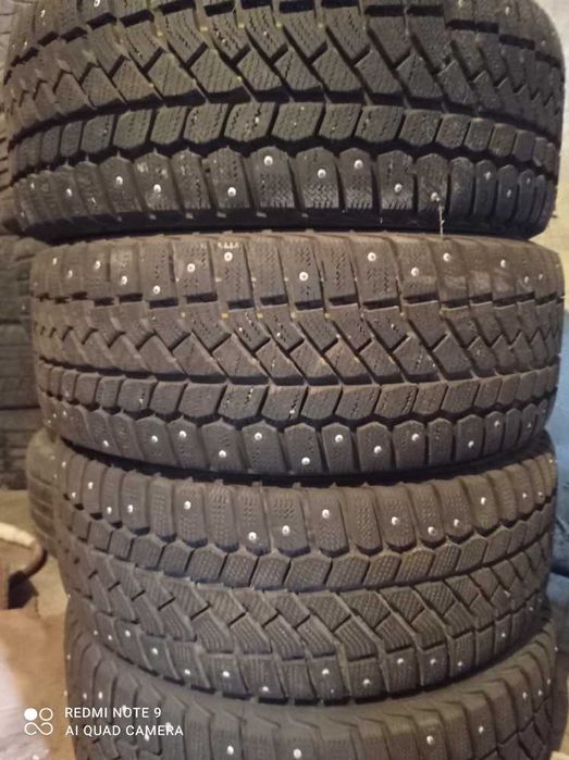 продам шины зимние 225/50/17