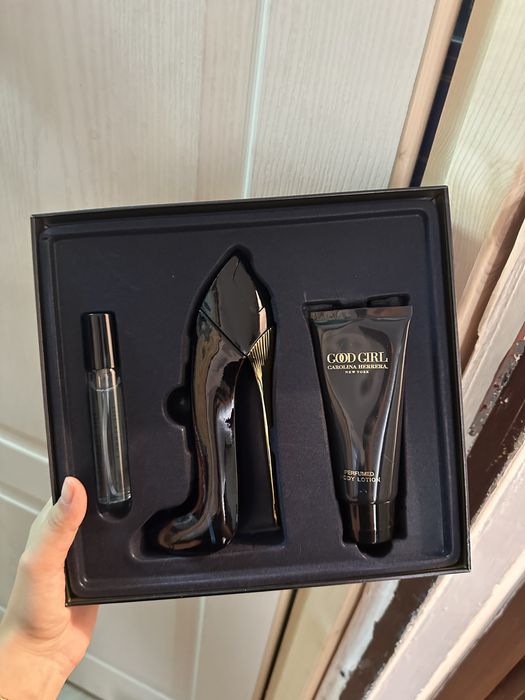 Set carolina herrera good girl