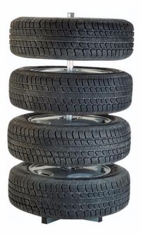 Стойка за автомобилни гуми