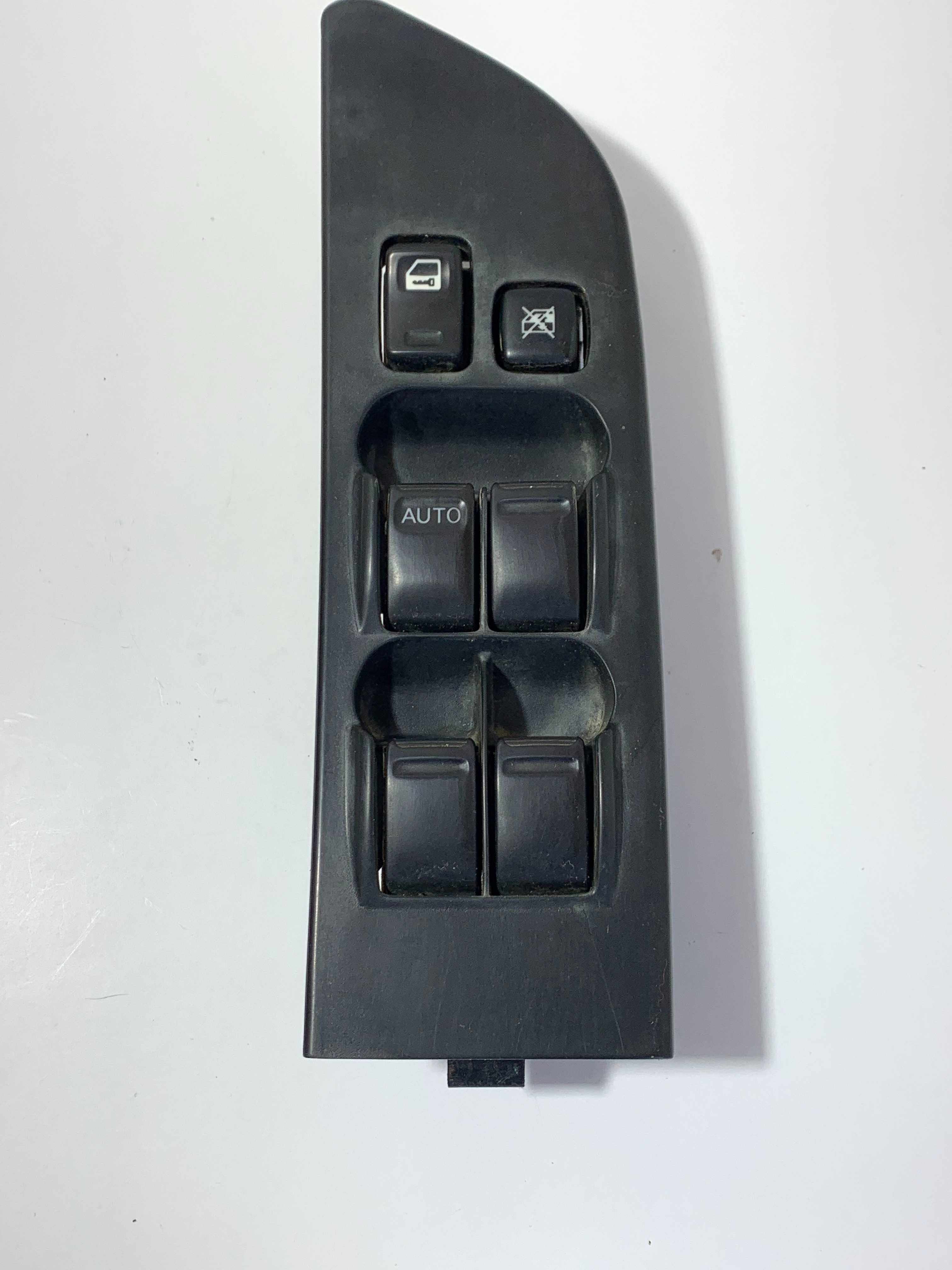 Панел бутони ел. стъкла централно заключване Nissan Terrano  (02-06)г.