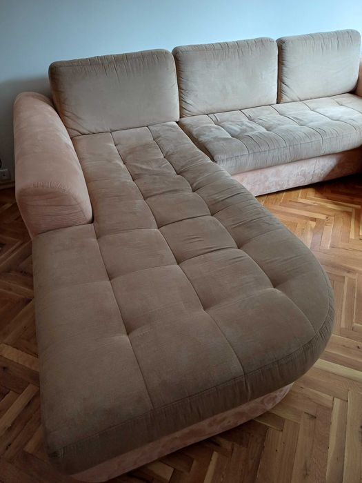 Диван за голям хол