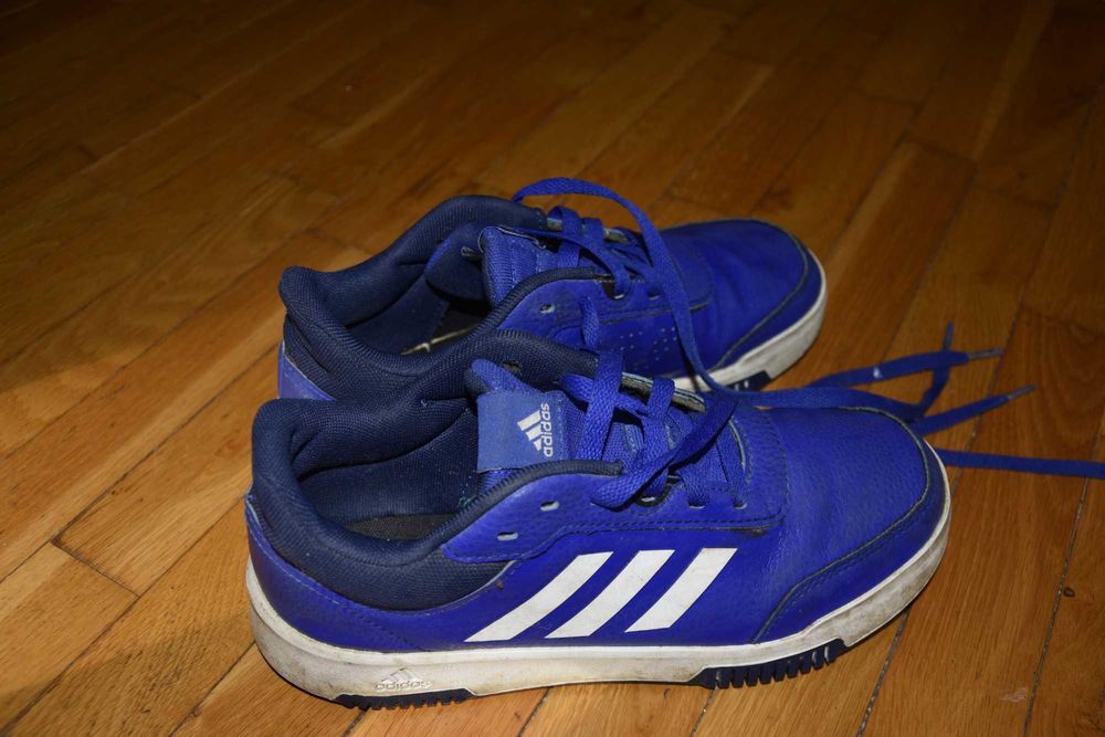 Adidas маратонки