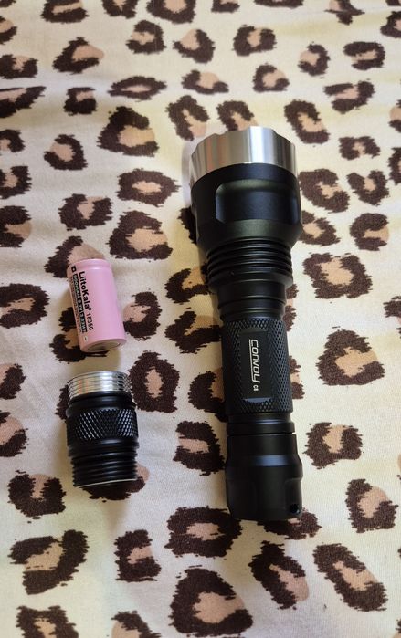 Lanterna Convoy C8 Osram Cslnm1.tg