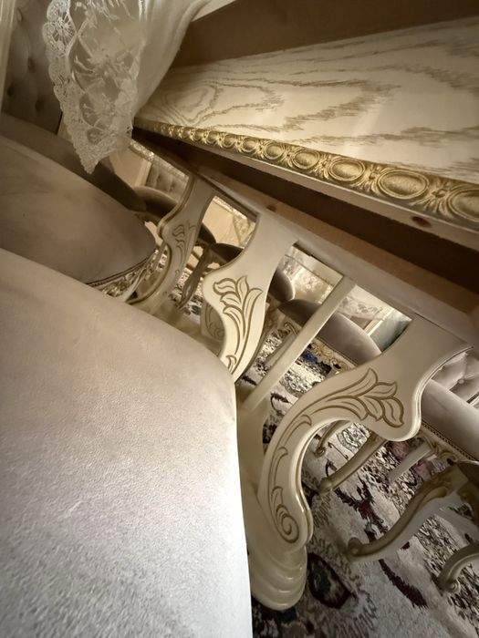 Продается стол стул для 8 человек