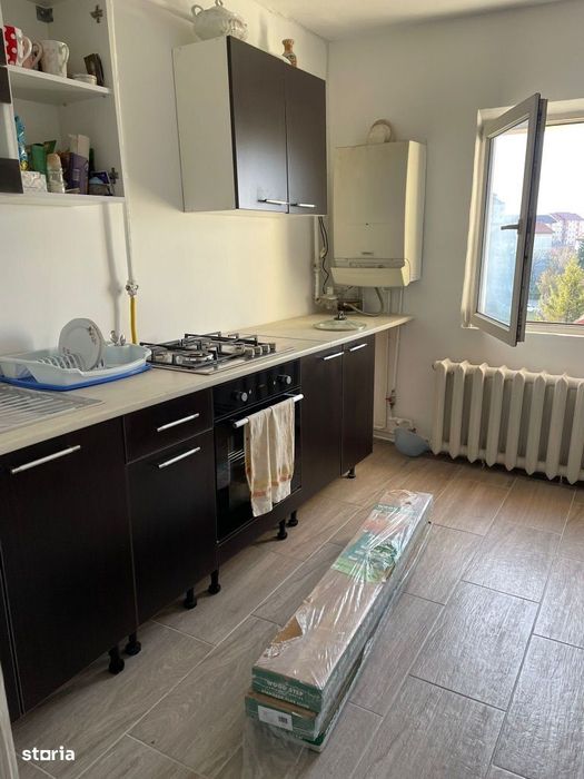 Apartament 2 camere 50 mp zona Bradet