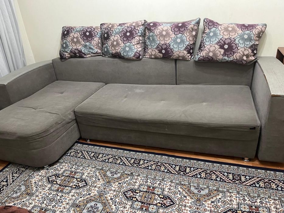 Продам диван, б/у, но в хорошем состоянии