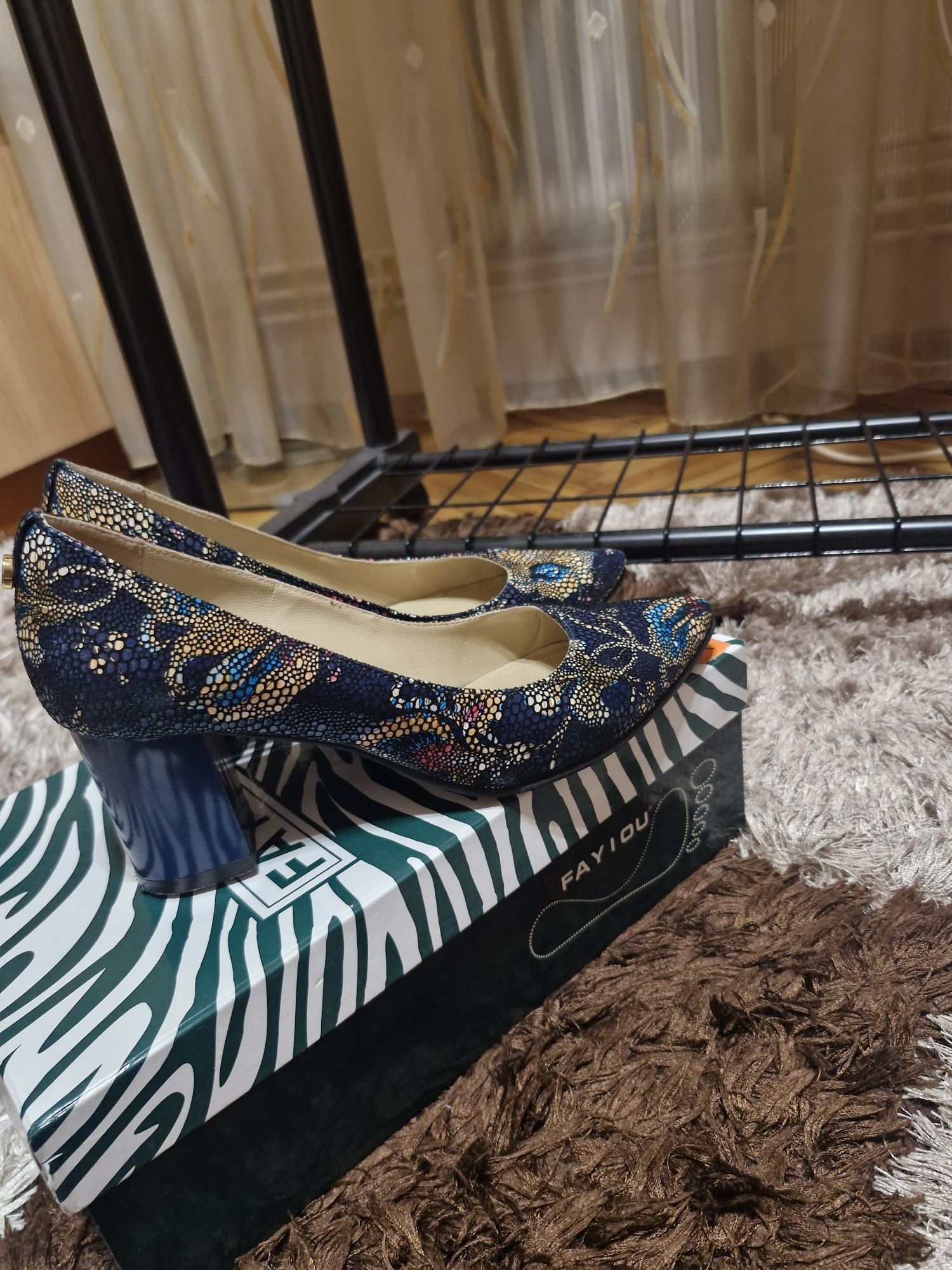 Pantofi dama,piele naturala,36