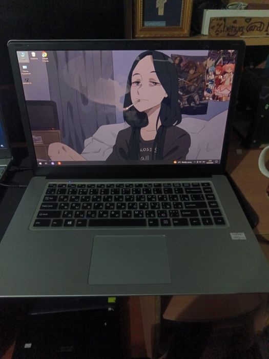 Продам ноутбук в отличном состоянии