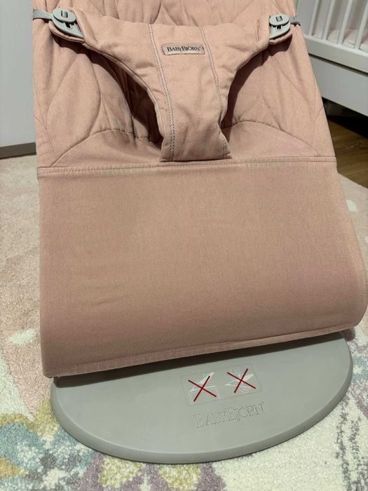 Бебешка люлка шезлонг Baby Björn