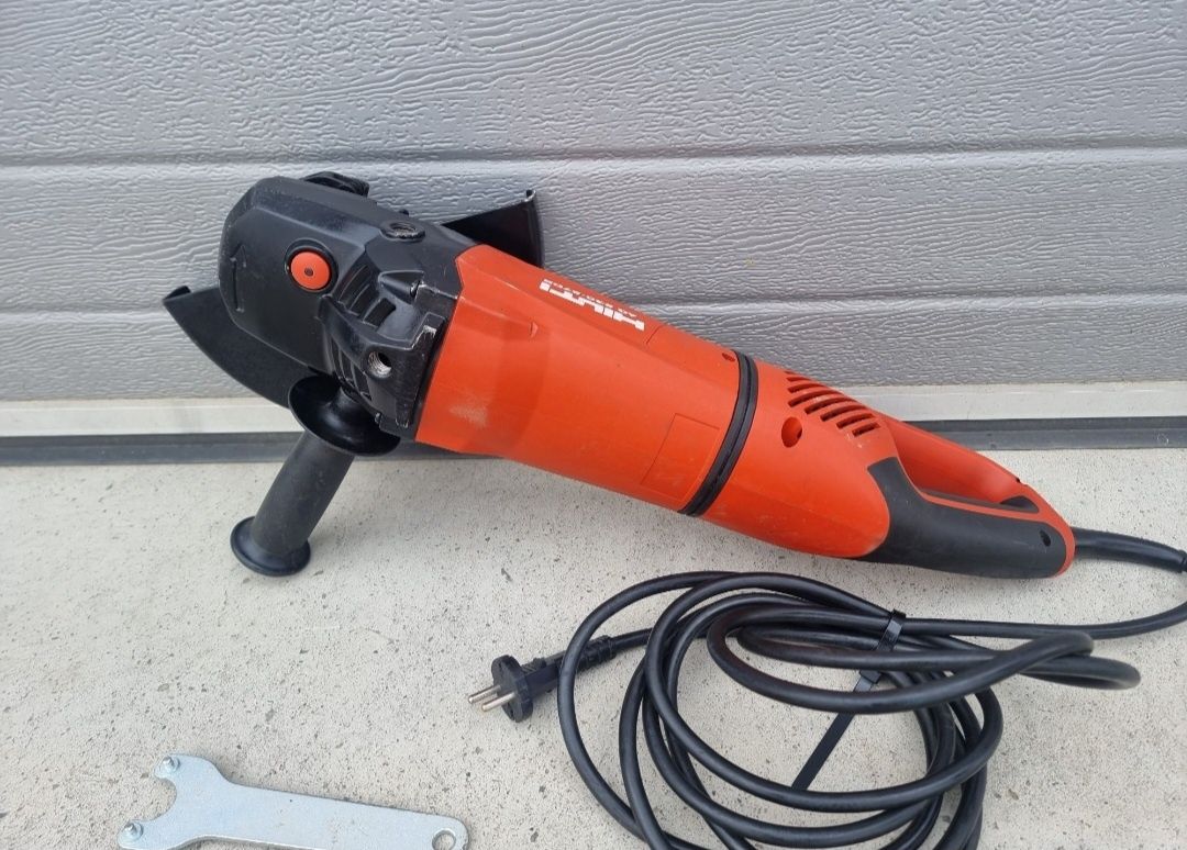 HILTI AG 230-27DB Polizor Unghiular 2700w Germany
Professional