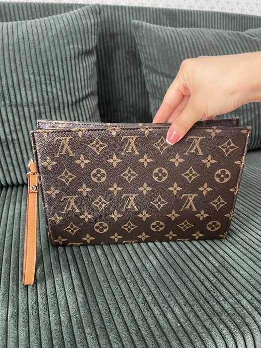 Дамски клъч Louis Vuitton