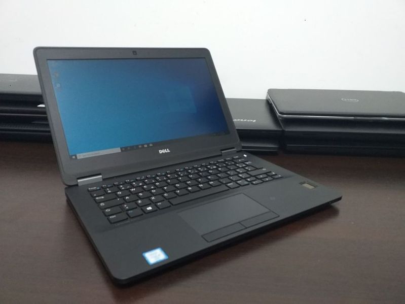 Dell Ultrabook E7270, 12" IPS, i5, 8GB DDR4, SSD M2, Bat. 7h, Garantie