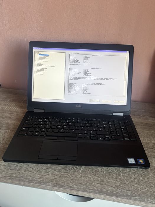 Dell 5570• Procesor i5 generatia 6..Fara SSD si ram.. functional
