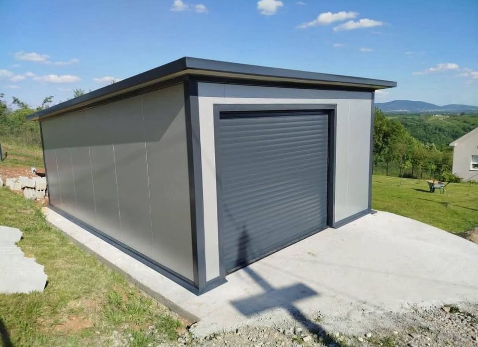 Vand Garaj metalic cu magazie, montaj inclus