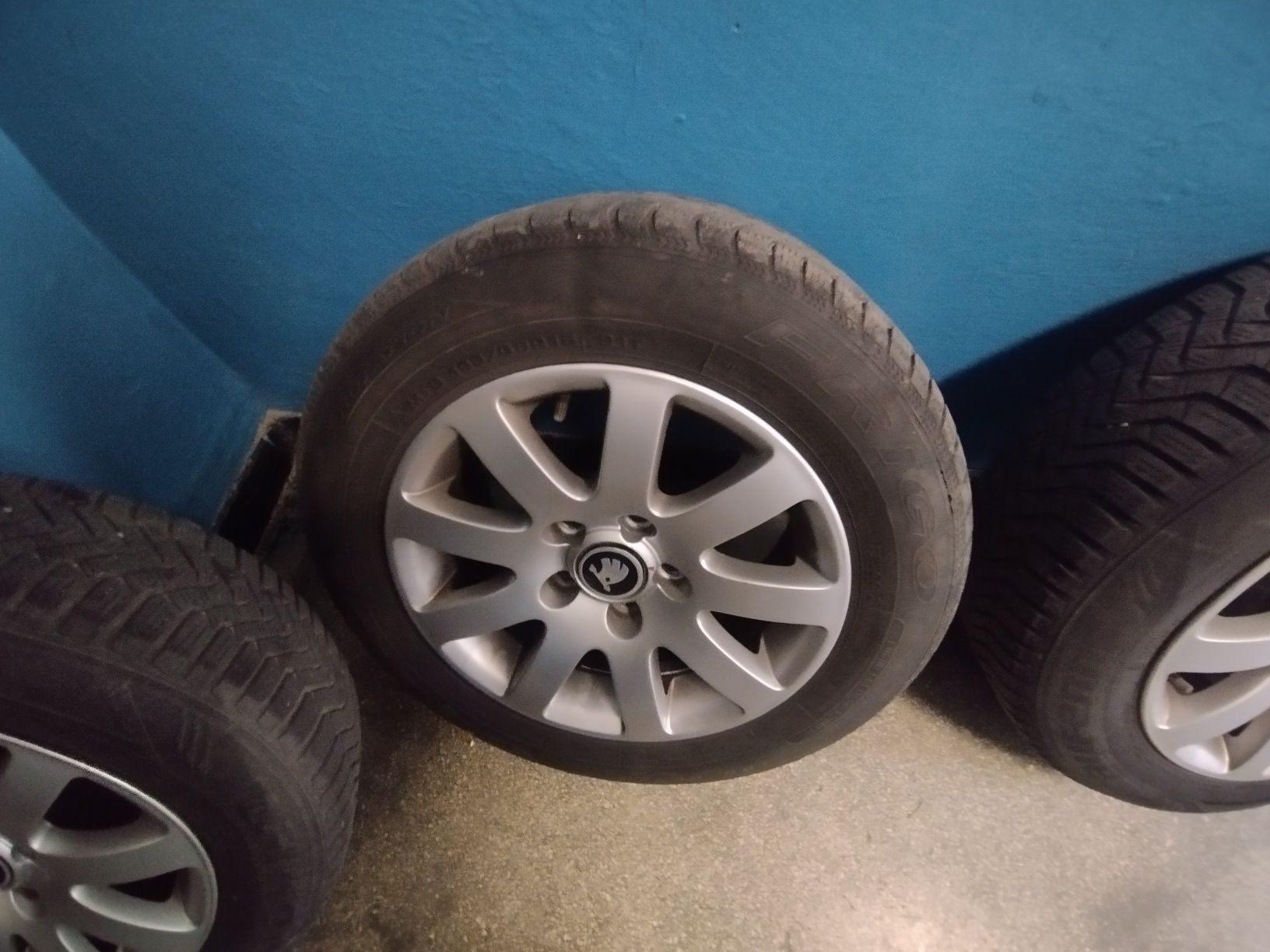 Jante volkswagen 5x112/15 cu anvelope de iarnă 195/65/15