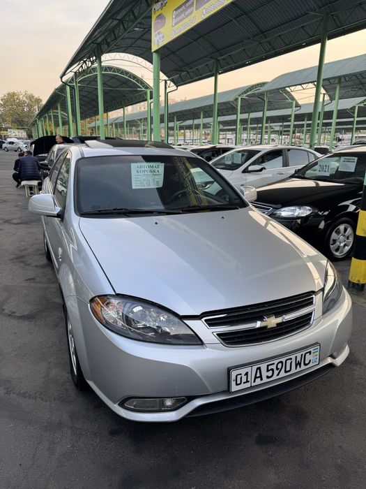 Gentra 2019 polni navarot