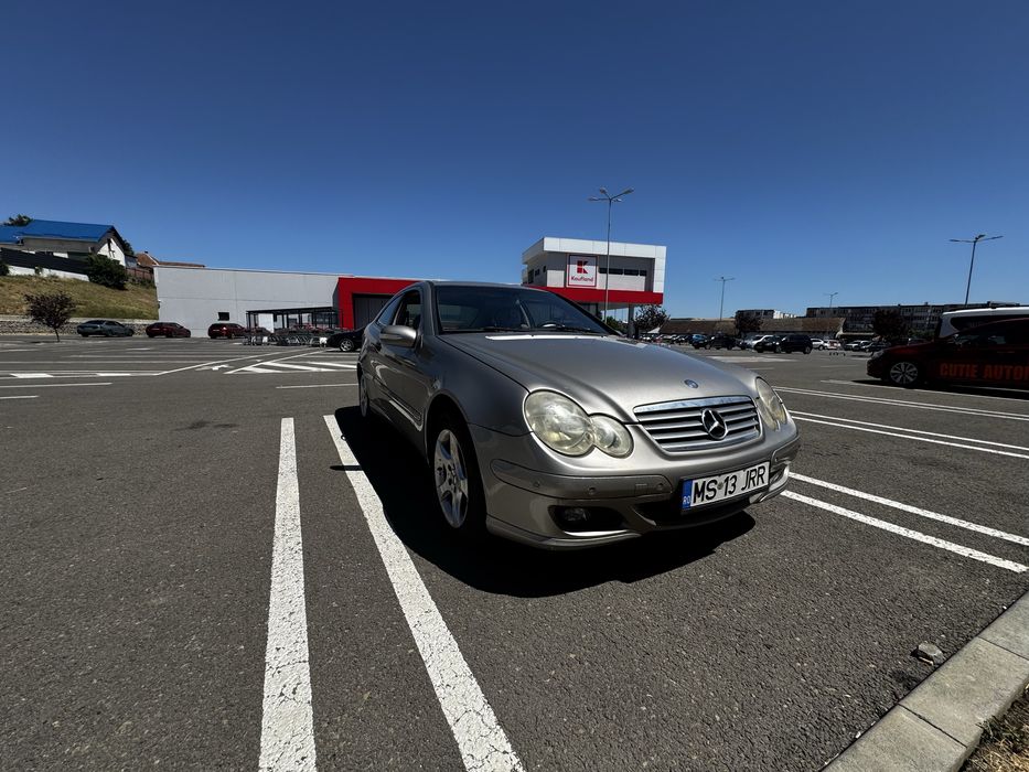 Mercedes C200 Kompresor benzina  cutie automata