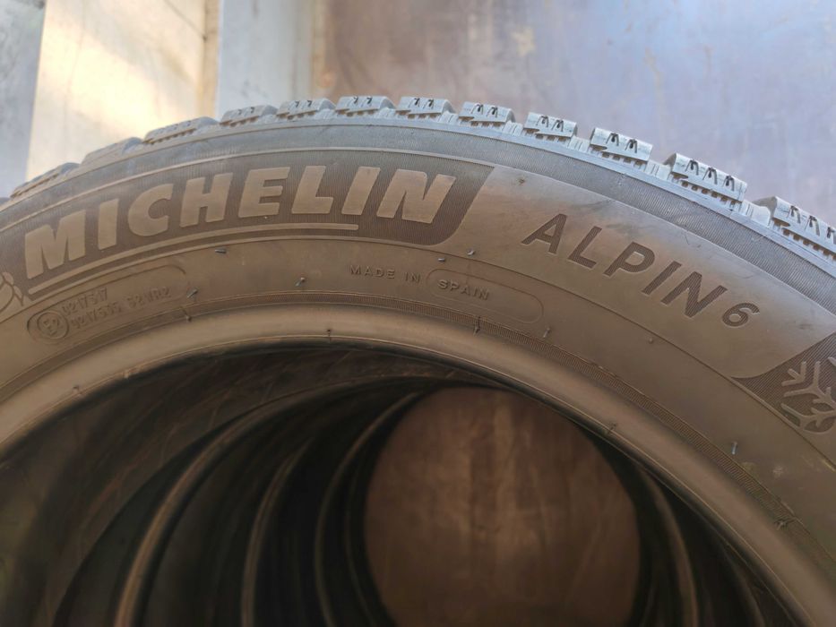 205 55 17,cate 4buc iarna MICHELIN,ALPIN5 si ALPIN6,aproape noi