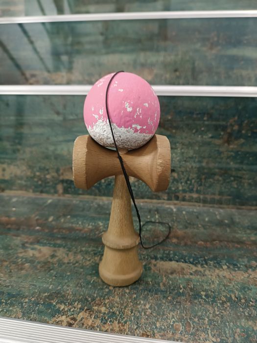 vand kendama krom pop roz