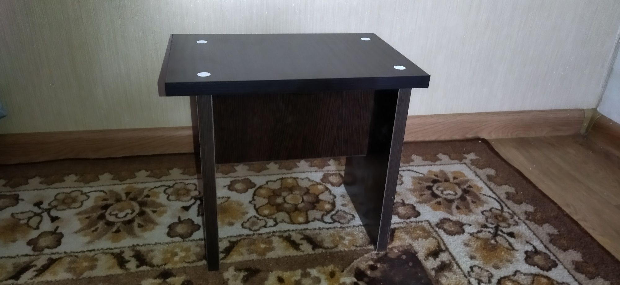Табуретки из ДСП