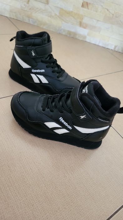 Adidasi reebok copii