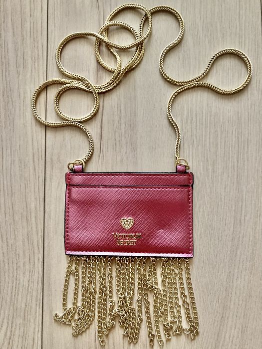 Accesorii trendy Victoria’s Secret, Express- femei