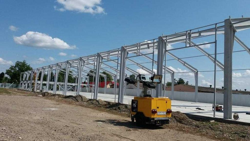 Teren 10.000 / Hala industriala  2000 MP