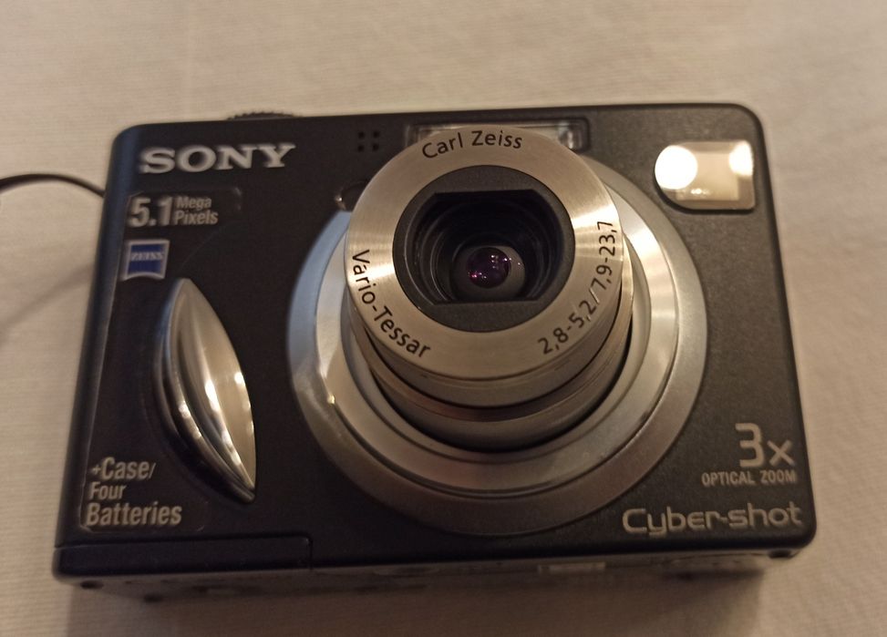 SONY ( DSC W 15 ) cameră digitală aparat foto - video (nou nouț)