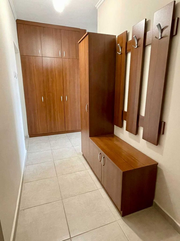 Дава се под наем Тристаен апартамент в Пловдив, Мараша - 98 кв.м за 612 € - Снимка #6