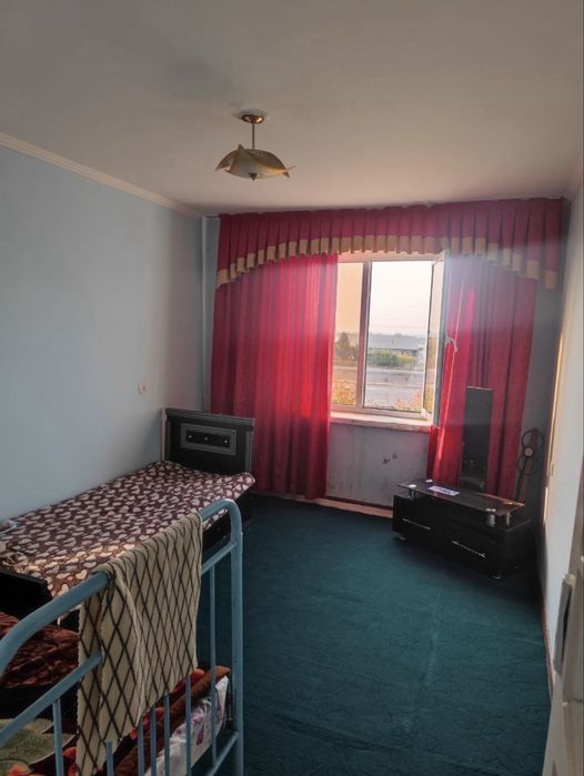 Сдается 4-х комнатная квартира