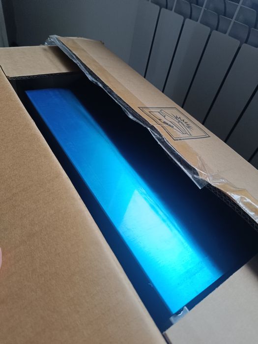 Продам кухонную вытяжку (новую)