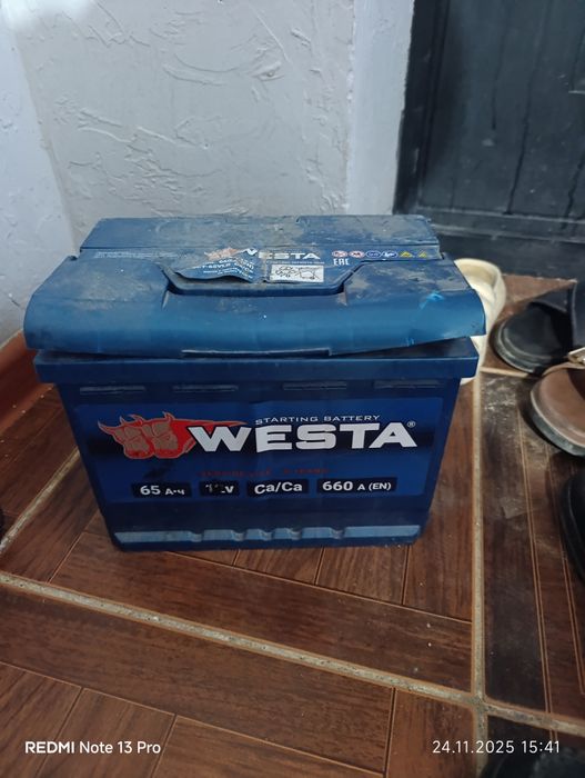 Акумлятор продам