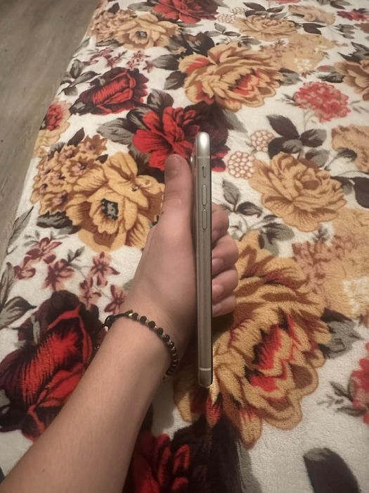 Vând iphone 11 în stare foarte bună de functionare