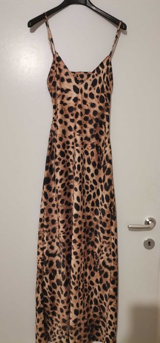 Нови рокли Zara xs